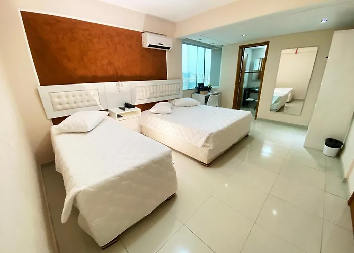 Emirates & SuitesHotel Em